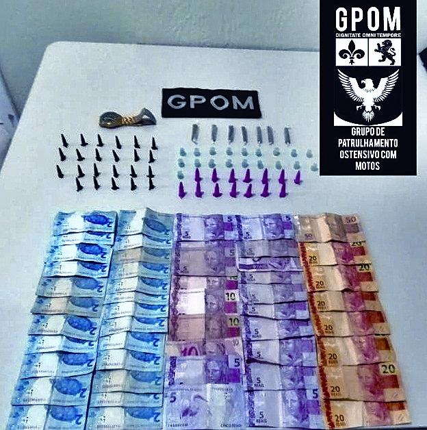 GPOM fecha comércio de drogas na Cecap; uma pessoa foi presa