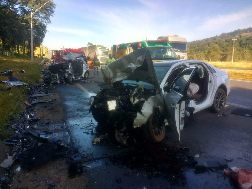 Grave acidente na Fernão Dias deixa um morto e um ferido