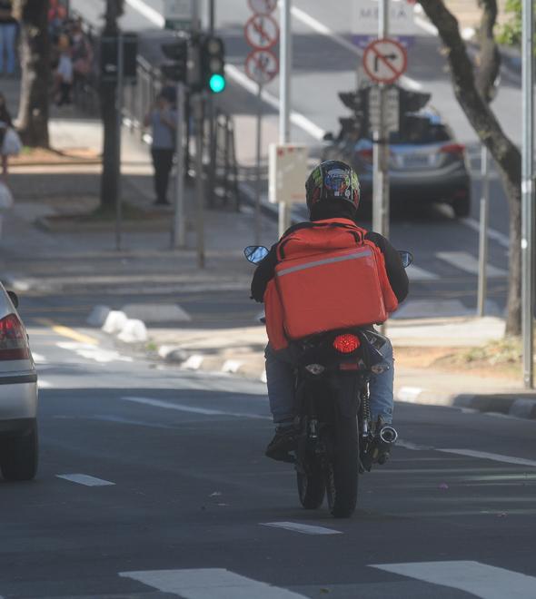 Campinas cobra conduta de empresas de delivery