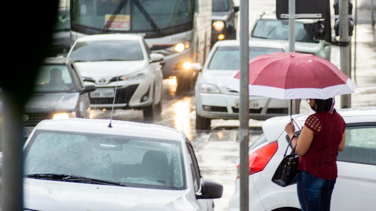 Chove em Itatiba após 37 dias