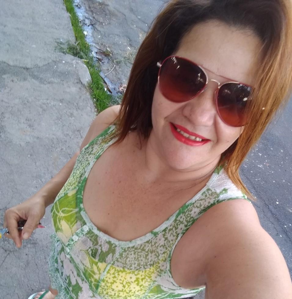 Mulher é morta a facadas após discussão