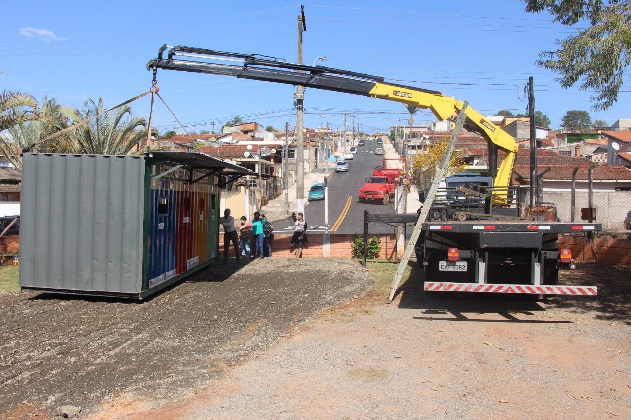 Prefeitura de Morungaba instala contêiner para descarte de recicláveis