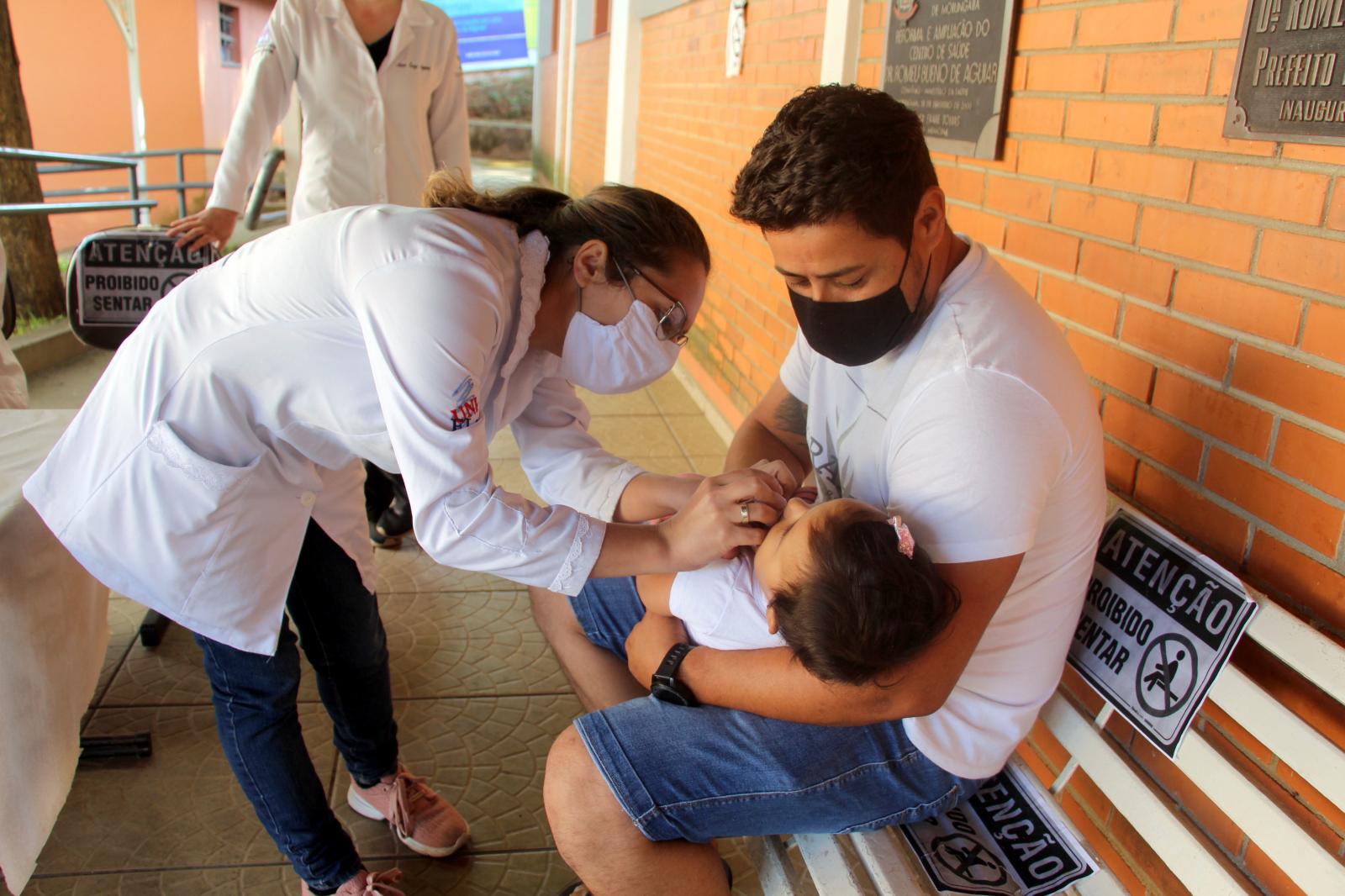 Itatiba e Morungaba imunizam crianças e adolescentes até dia 30