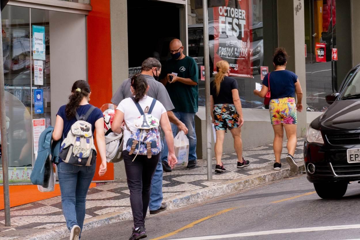 Prefeituras publicam decreto sobre planos de flexibilização