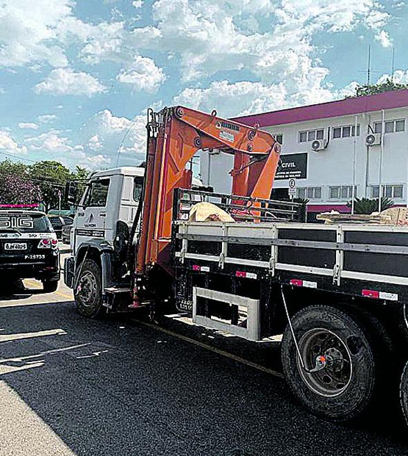 Bandidos roubam carga de cobre avaliada em R$ 1 mi