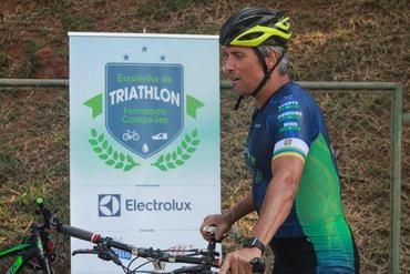 Simulado de triathlon reúne triatleta olímpico e alunos de projeto social em Campinas 