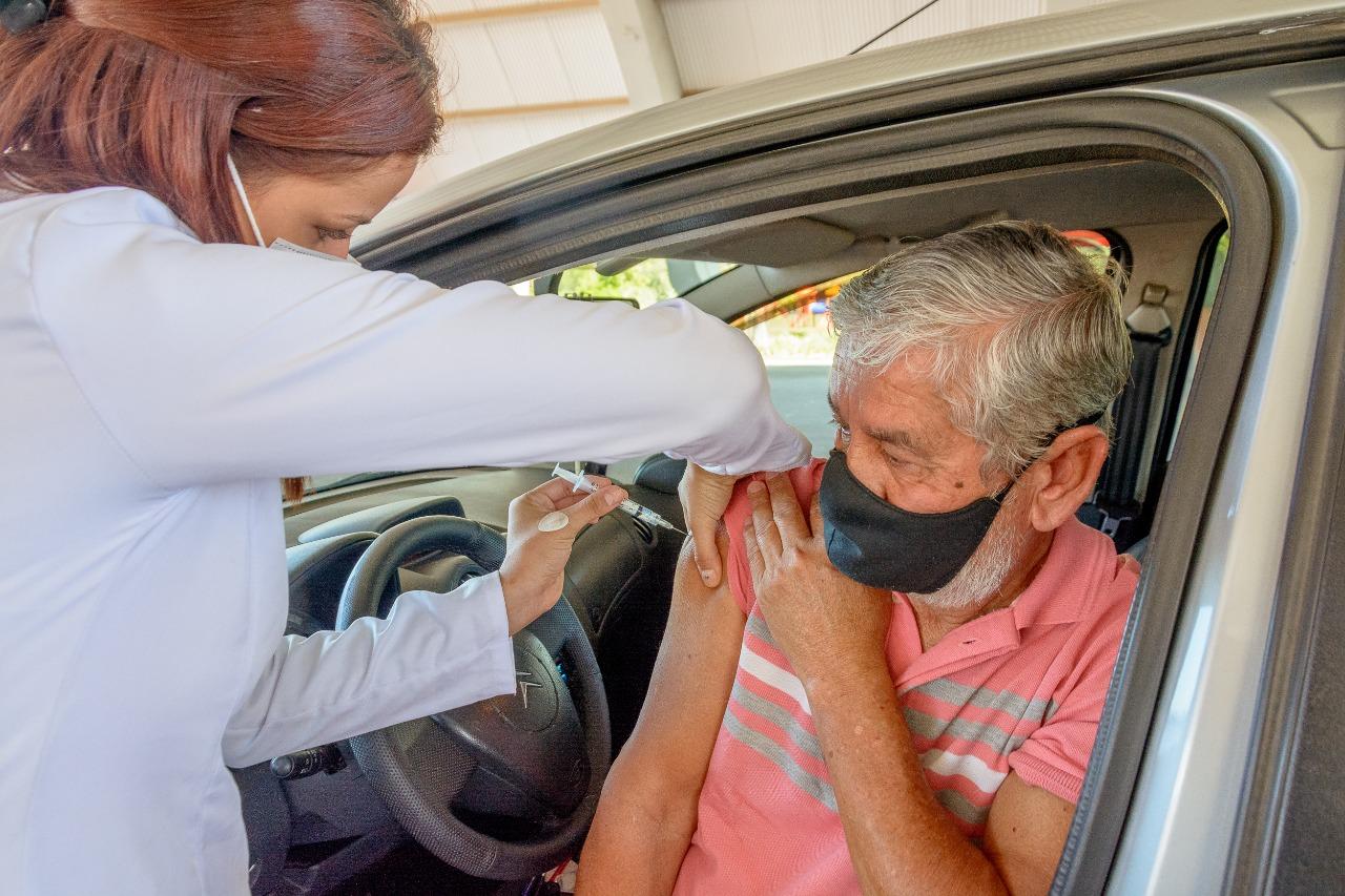 Itatiba retoma vacinação contra a covid-19 na segunda-feira