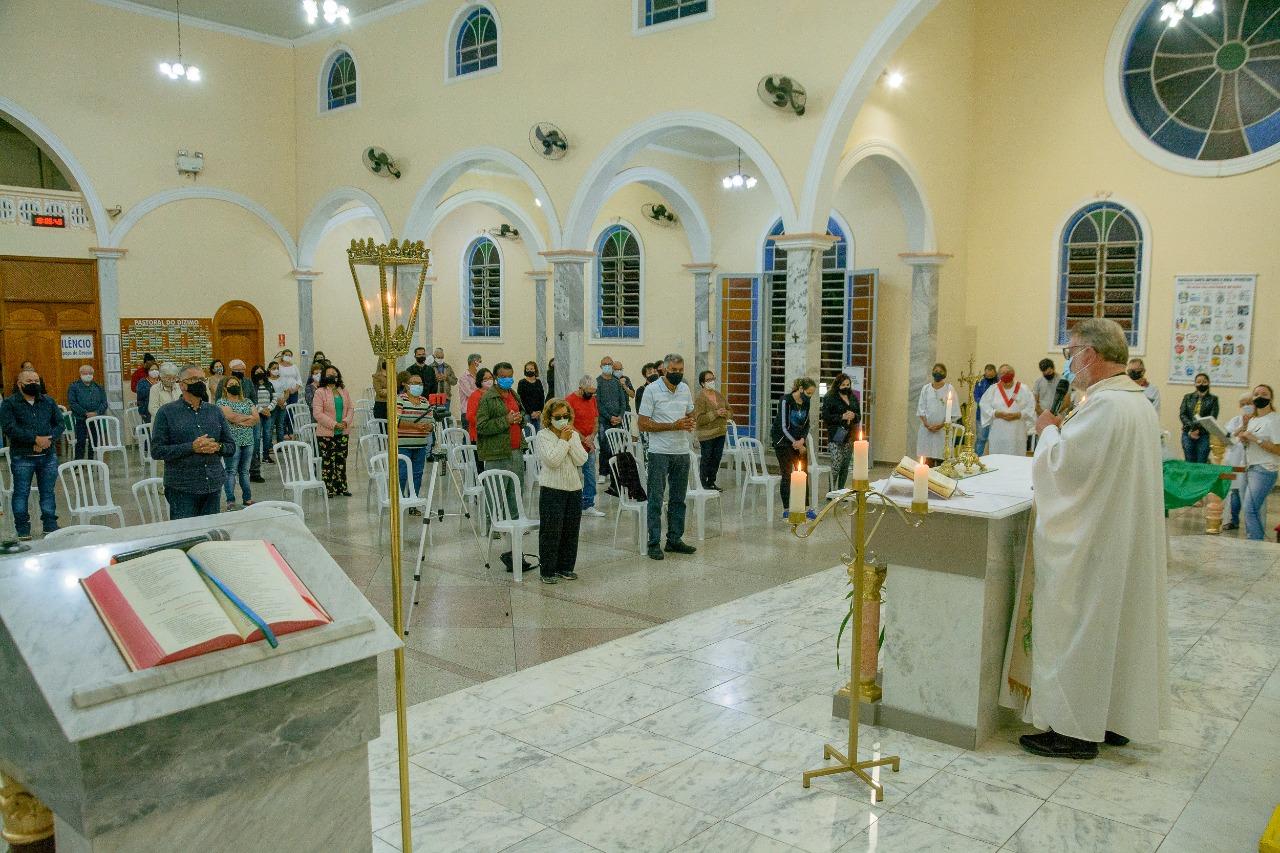 Paróquia de Santo Antônio do Abacaxi comemora festa do padroeiro