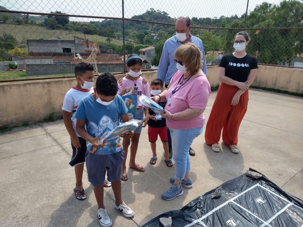 CDHU promove ação com moradores do Santa Luz