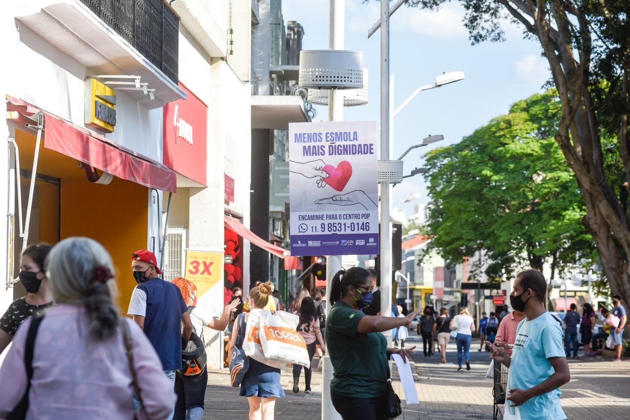 CDL e Sincomercio Jundiaí apoiam campanha “Menos Esmola Mais Dignidade” 