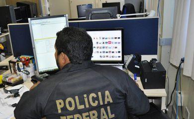 Polícia Federal faz operação contra crimes de abuso sexual infantil