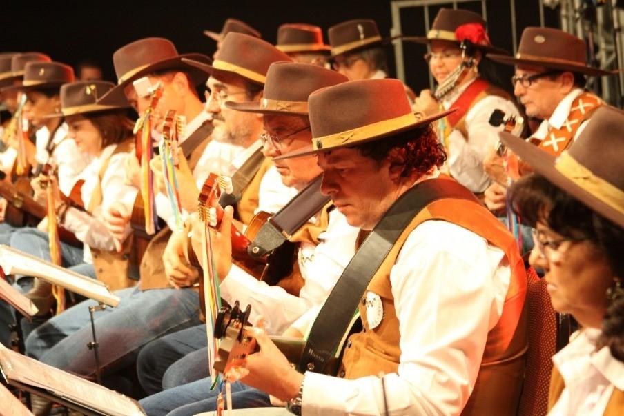 João Carreiro e Paulistana de Viola Caipira se apresentam em Campinas