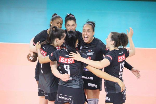 Sesi Vôlei Bauru e EC Pinheiros farão a final do Paulista Feminino 2022