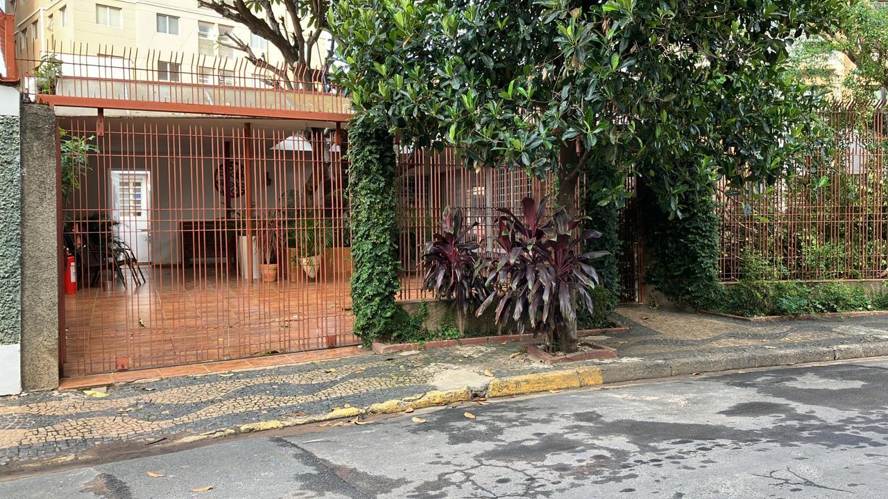 Clínica para idosos pega fogo em Campinas; uma pessoa morreu carbonizada