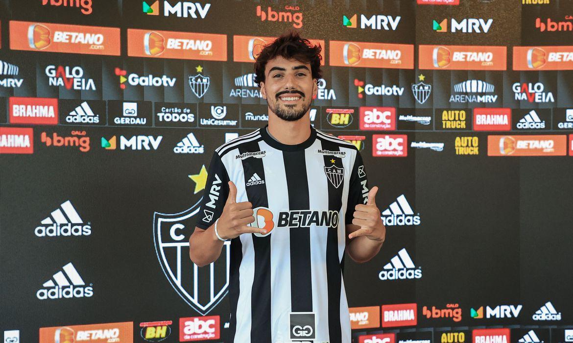 Igor Gomes chega ao Atlético-MG com sentimento de gratidão