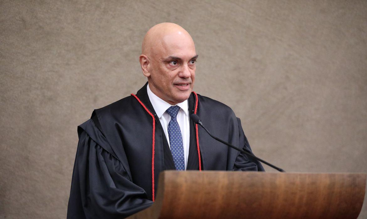 Moraes determina desobstrução de via de BH ocupada por manifestantes