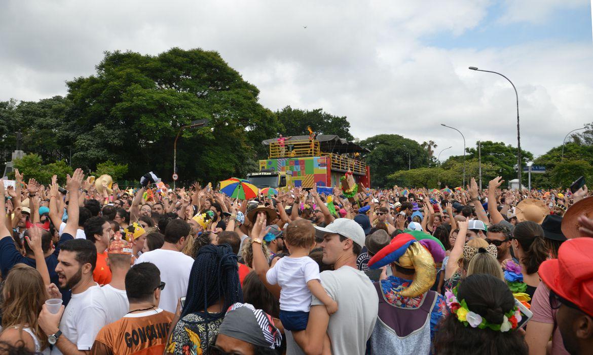 Carnaval de rua de São Paulo terá drones e revista de foliões