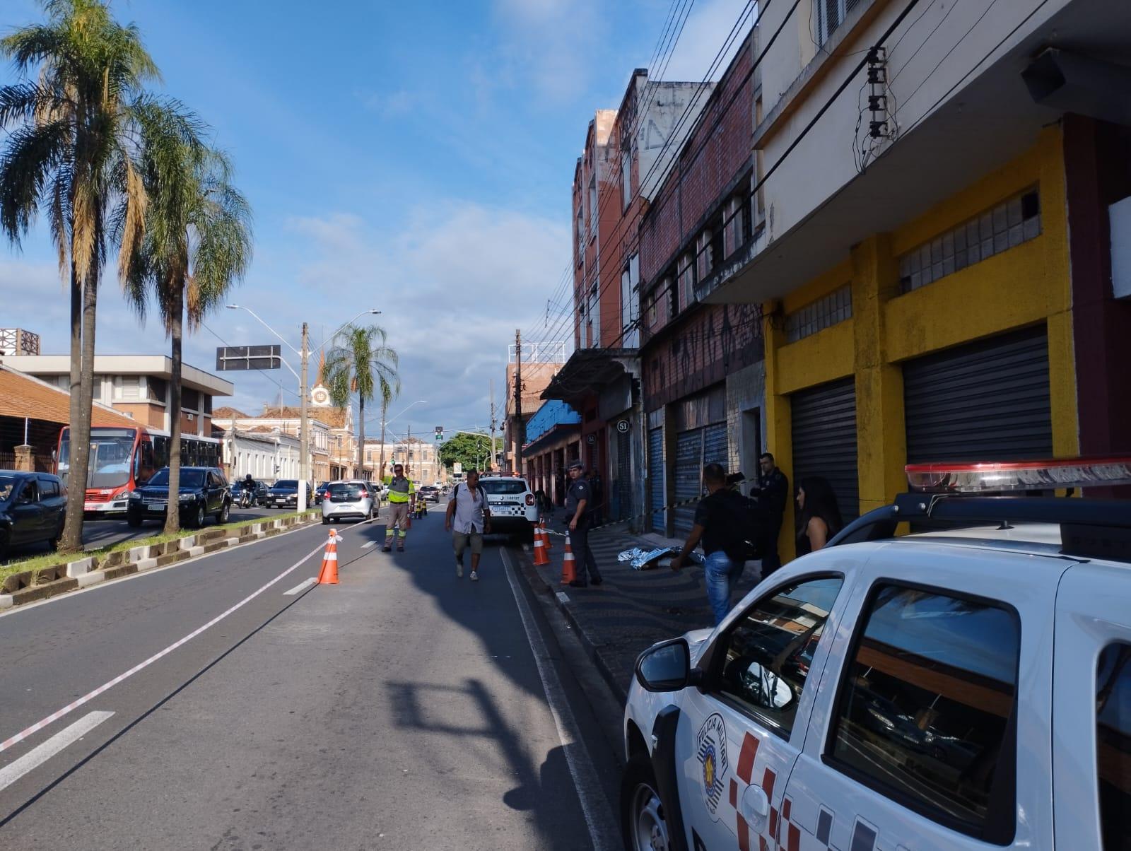 Homem é assassinado no Centro de Campinas Jornal de Itatiba