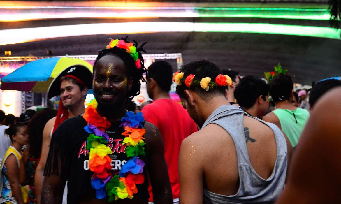 Ilu Obá de Min abre carnaval paulistano com ópera de rua