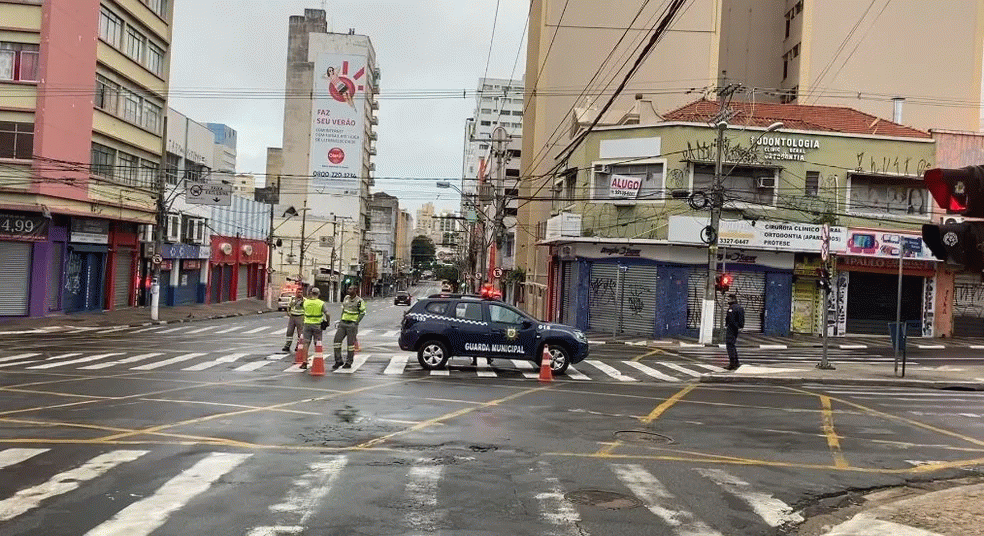 Homem morre atropelado por ônibus no Centro de Campinas