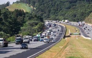 Detran-SP conscientiza motoristas sobre direção segura no feriado da Semana Santa