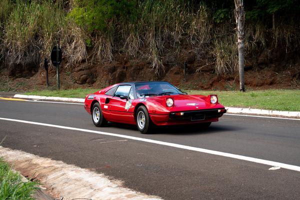 Rally de carros clássicos em Águas de Lindóia, Elias Fausto, Jarinu, Serra Negra e Andradas (MG)