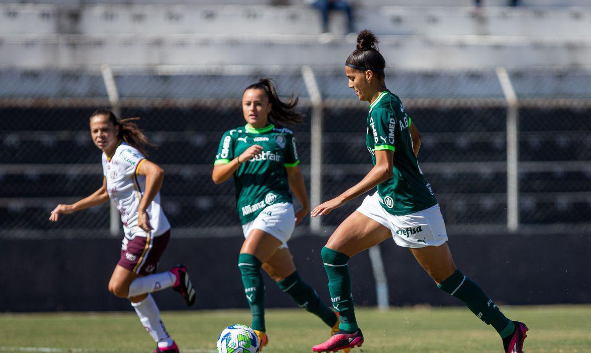 Artilheira aproxima Palmeiras das quartas do Brasileiro Feminino