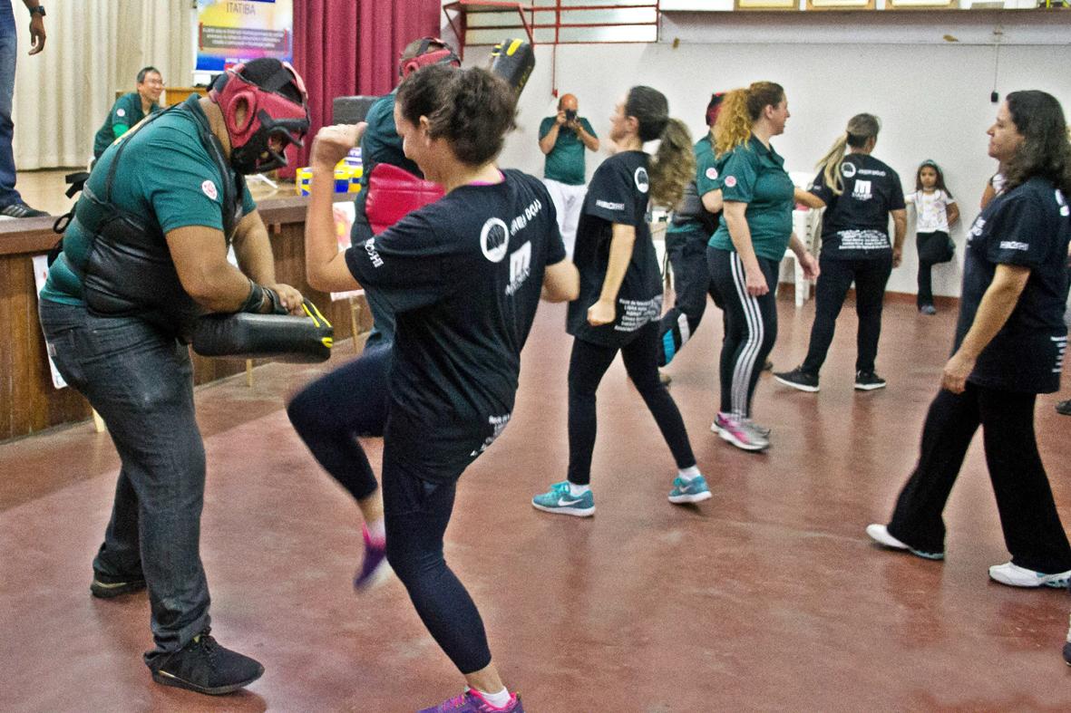 III Defense Feminino traz técnicas exclusivas de segurança pessoal para mulheres