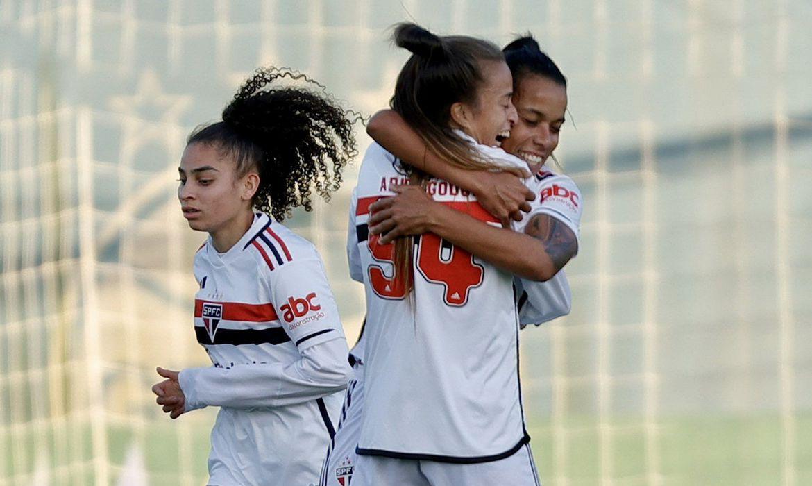 Definidas as quartas do Brasileiro Feminino com São Paulo e Cruzeiro 