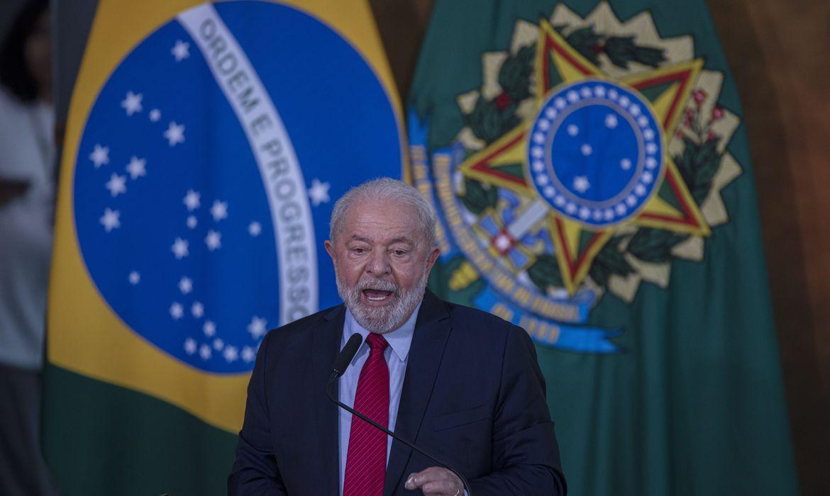 Lula: Farmácia Popular foi ironizado, mas volta com mais força