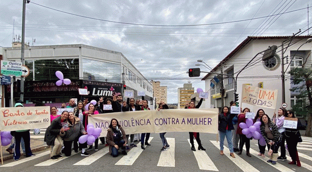 Agosto Lilás: Campanha visa conscientizar população pelo fim da violência contra a mulher