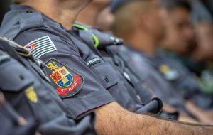 PM apreende adolescentes e prende homem por “Golpe do Amor” 