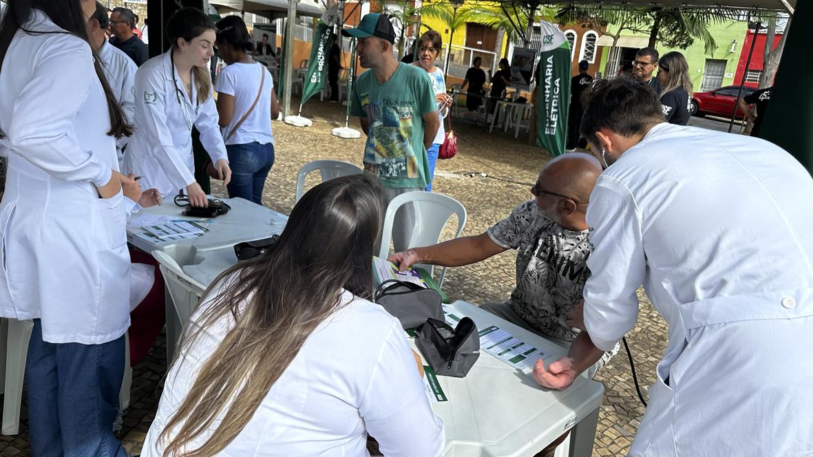 USF em Ação: Evento realiza atendimentos e orientações de cidadania e saúde