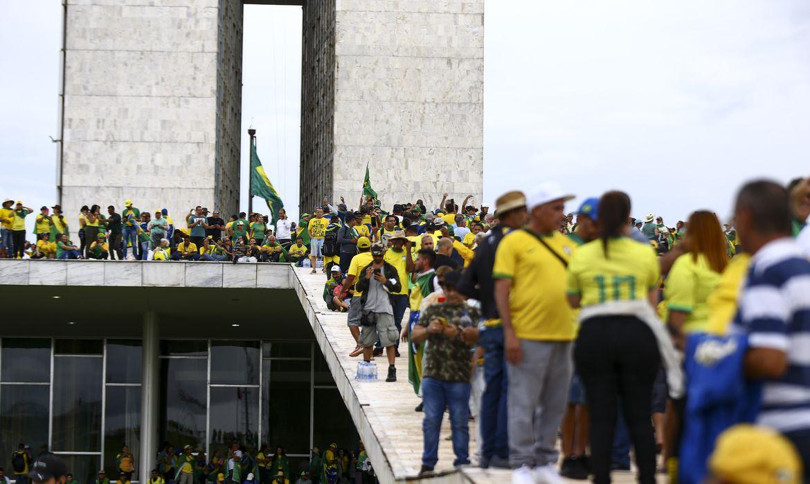 PGR adita denúncia contra 31 investigados pelo 8 de janeiro