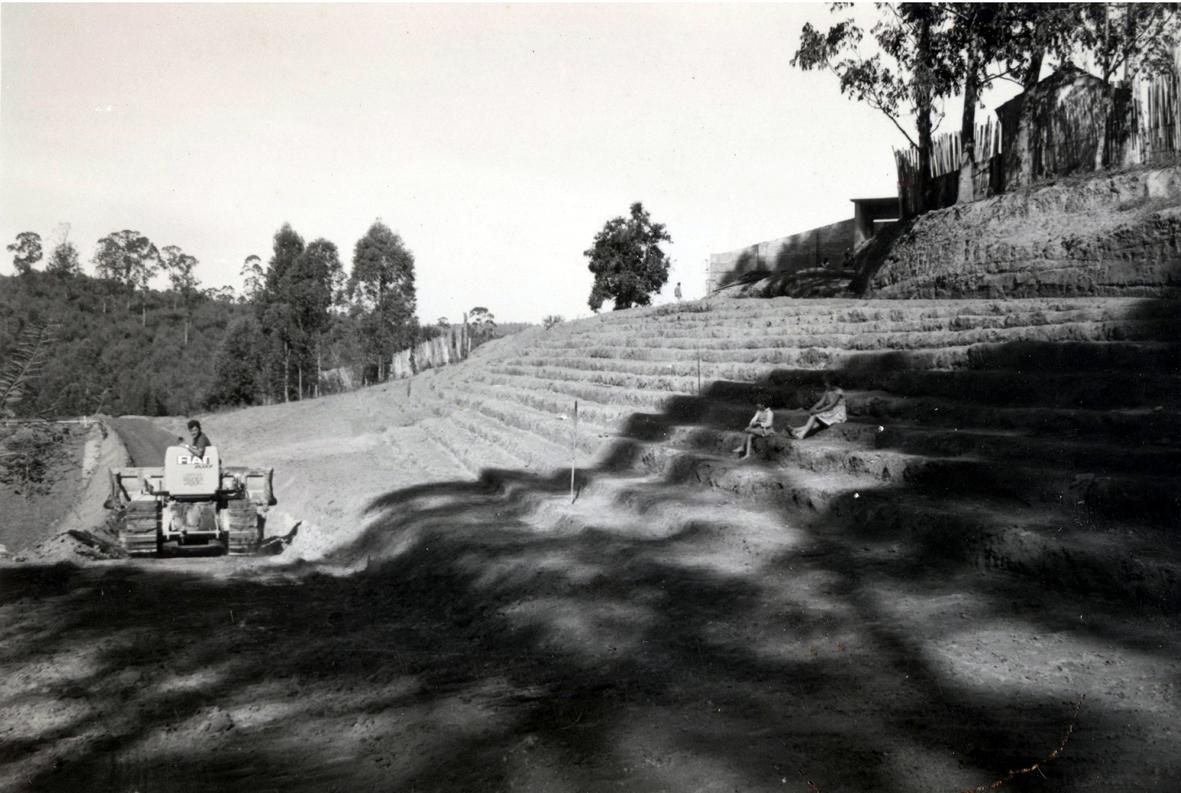 Obras das arquibancadas do “Vale dos Ventos Uivantes” em 1970