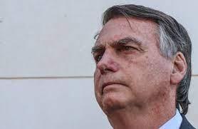 Defesa de Bolsonaro pede ao Supremo que passaporte seja devolvido