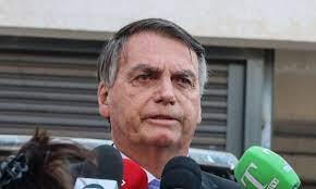 TSE multa Bolsonaro em R$ 15 mil por notícias falsas contra Lula