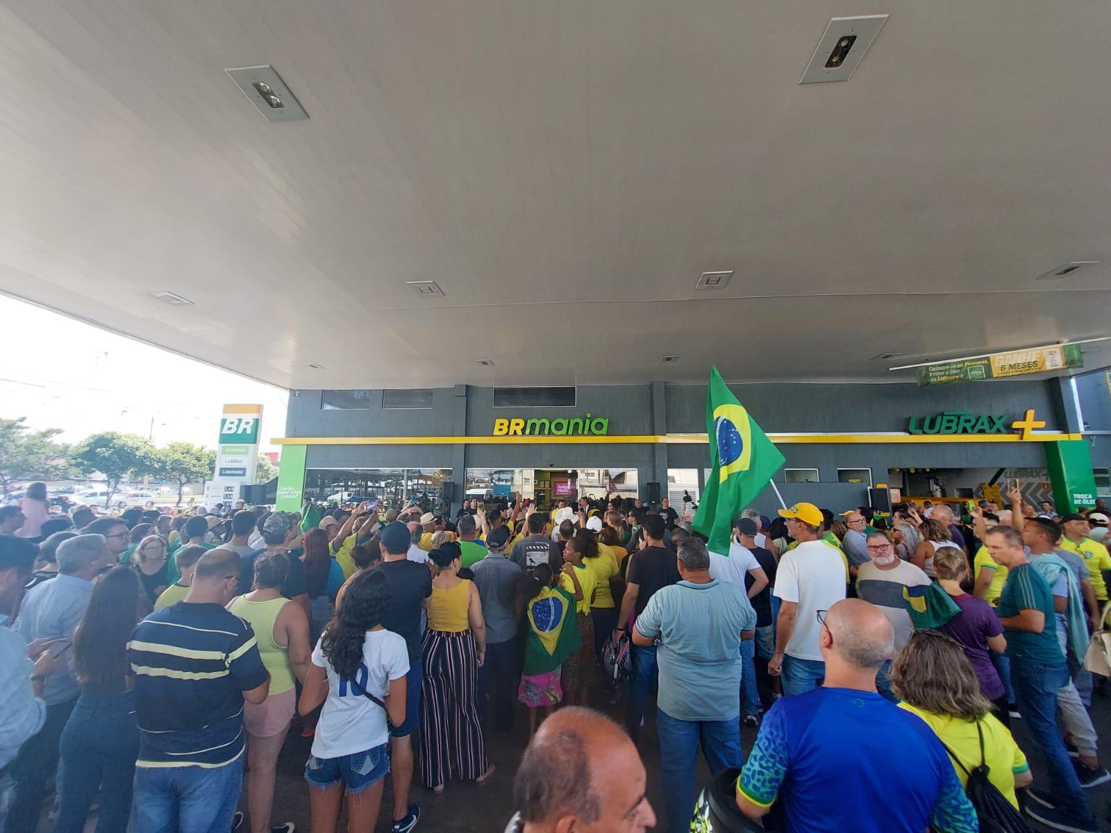 Bolsonaro atrai apoiadores em cidades da região