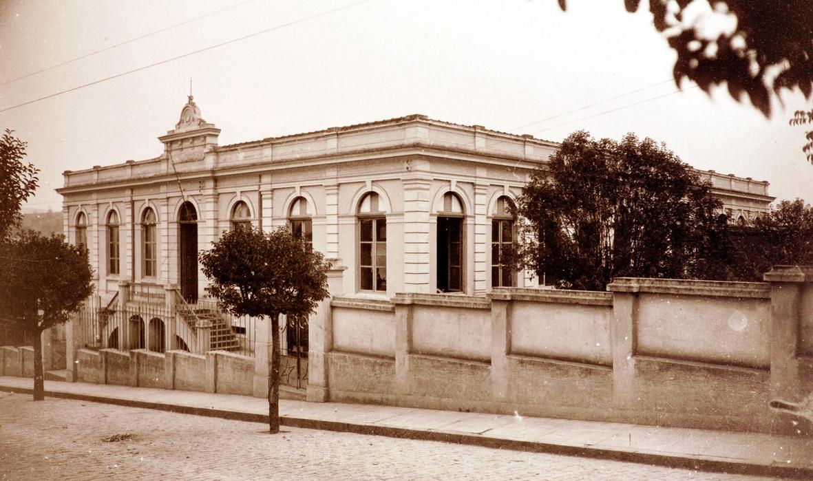 Grupo Escolar Cel. Júlio César comemora 128 anos 1896 / 2024