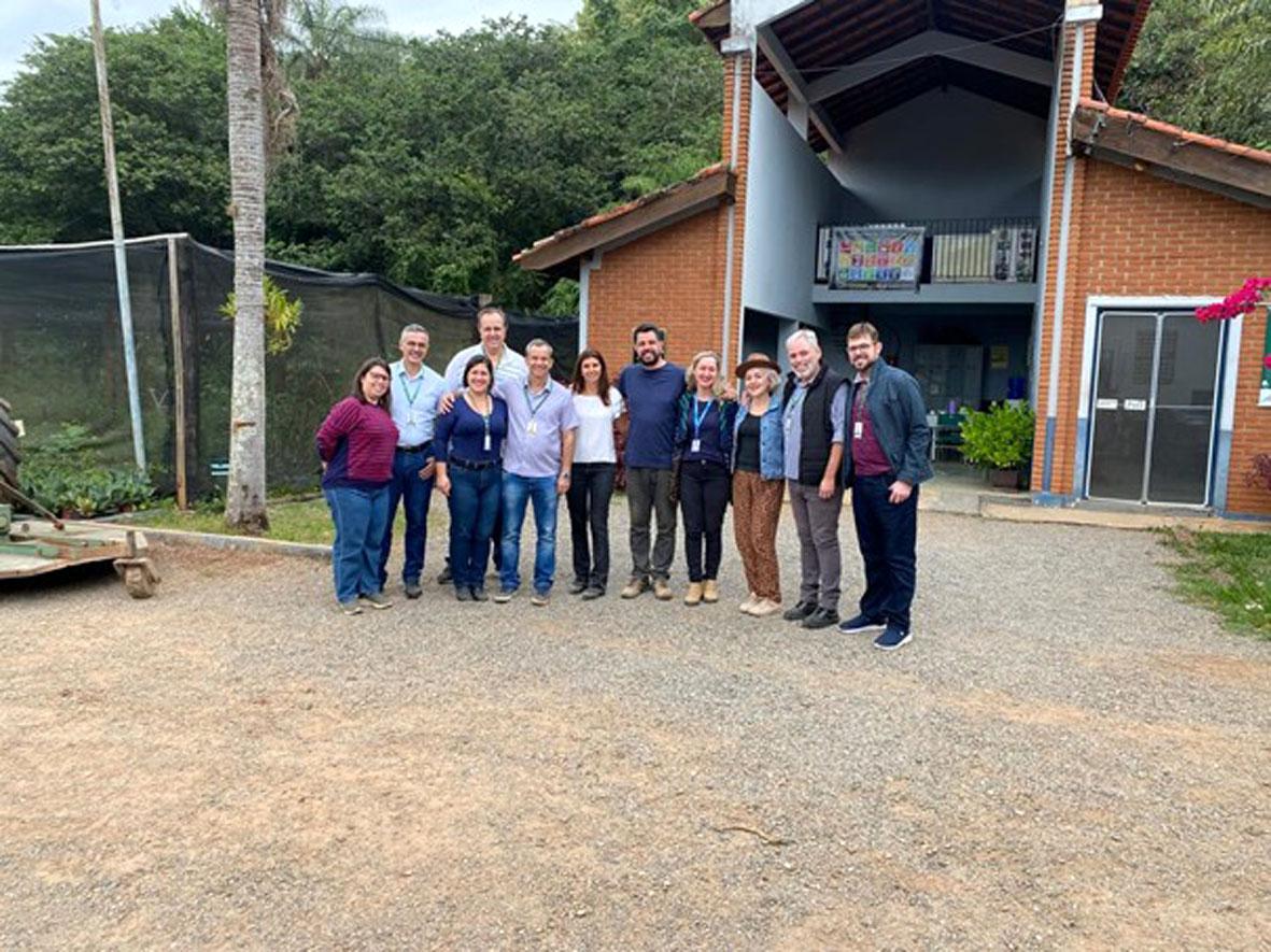 Coordenadores de Exatas da USF visitam o Jardim Botânico de Itatiba