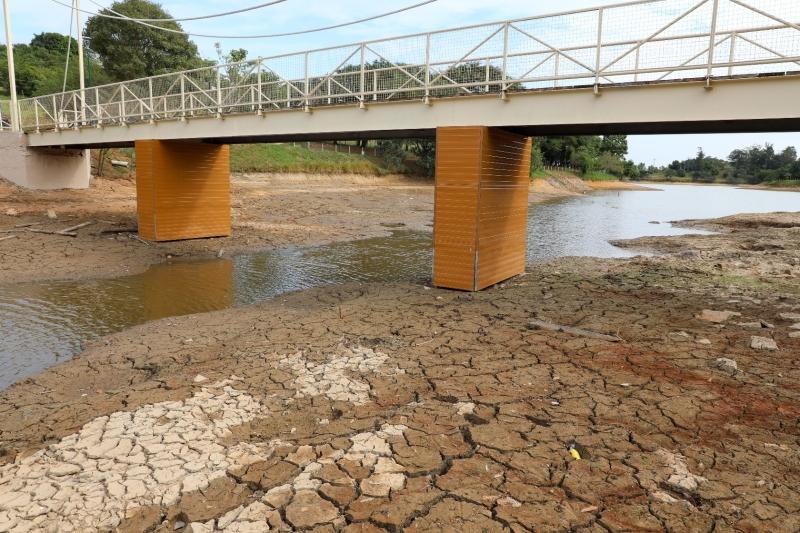 Vinhedo decreta comitê contra a crise hídrica e apresenta plano de contingência