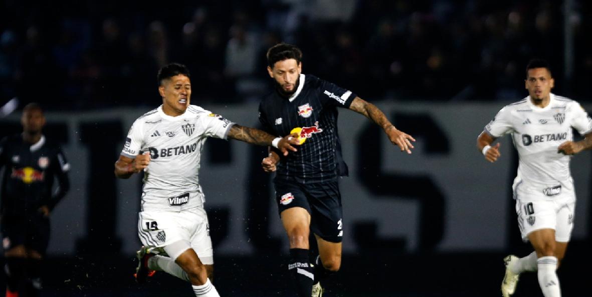  Corinthians empata em Goiás; Red Bull Bragantino perde em casa