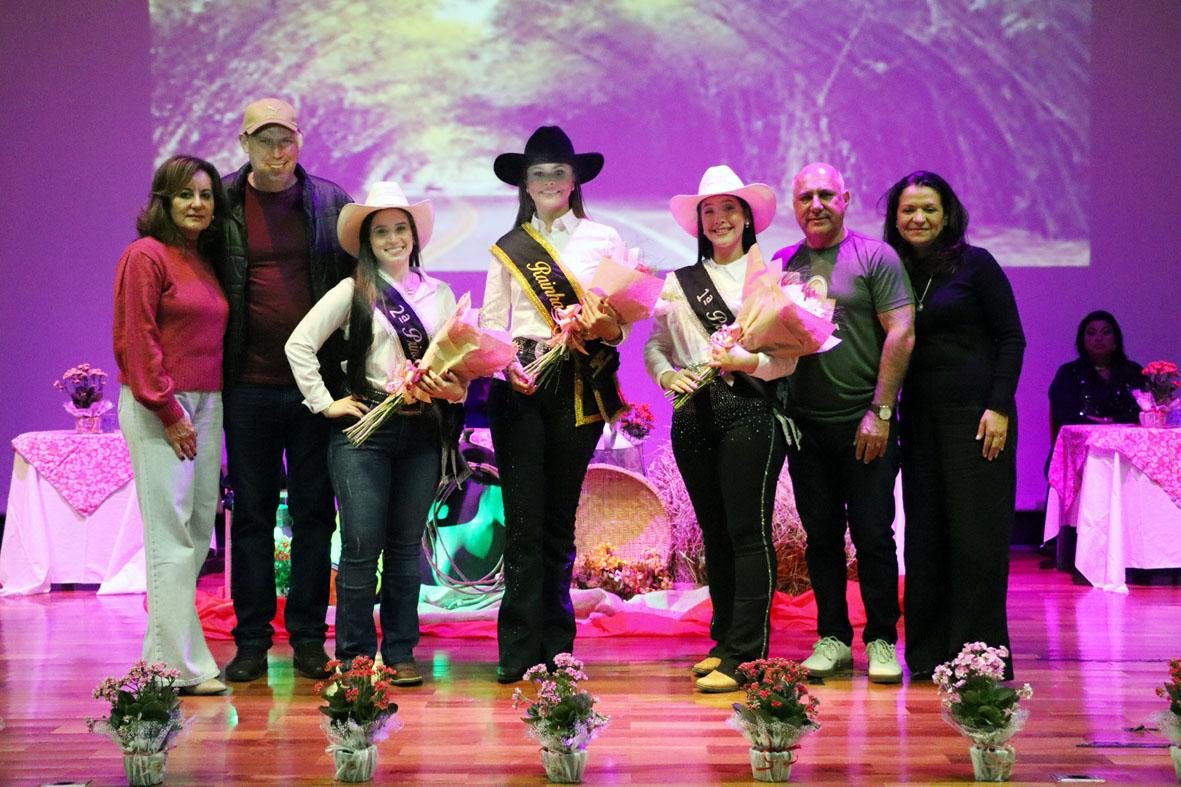 Concurso elege Rainha e Princesas do Rodeio de Morungaba