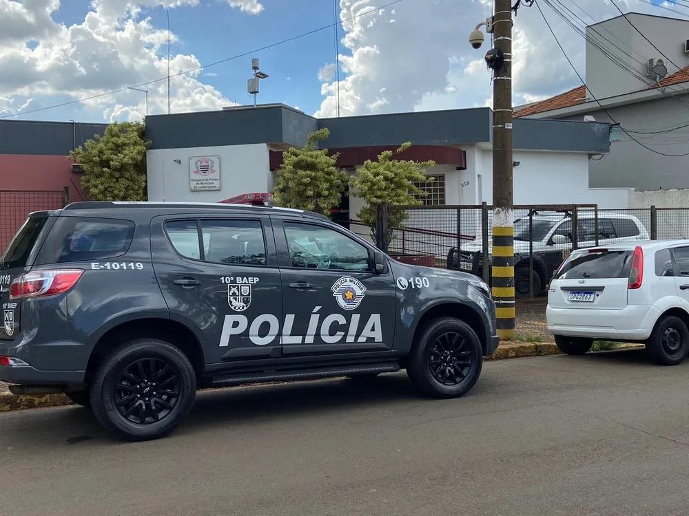 Jovem faz aborto no banheiro de supermercado em Cordeirópolis