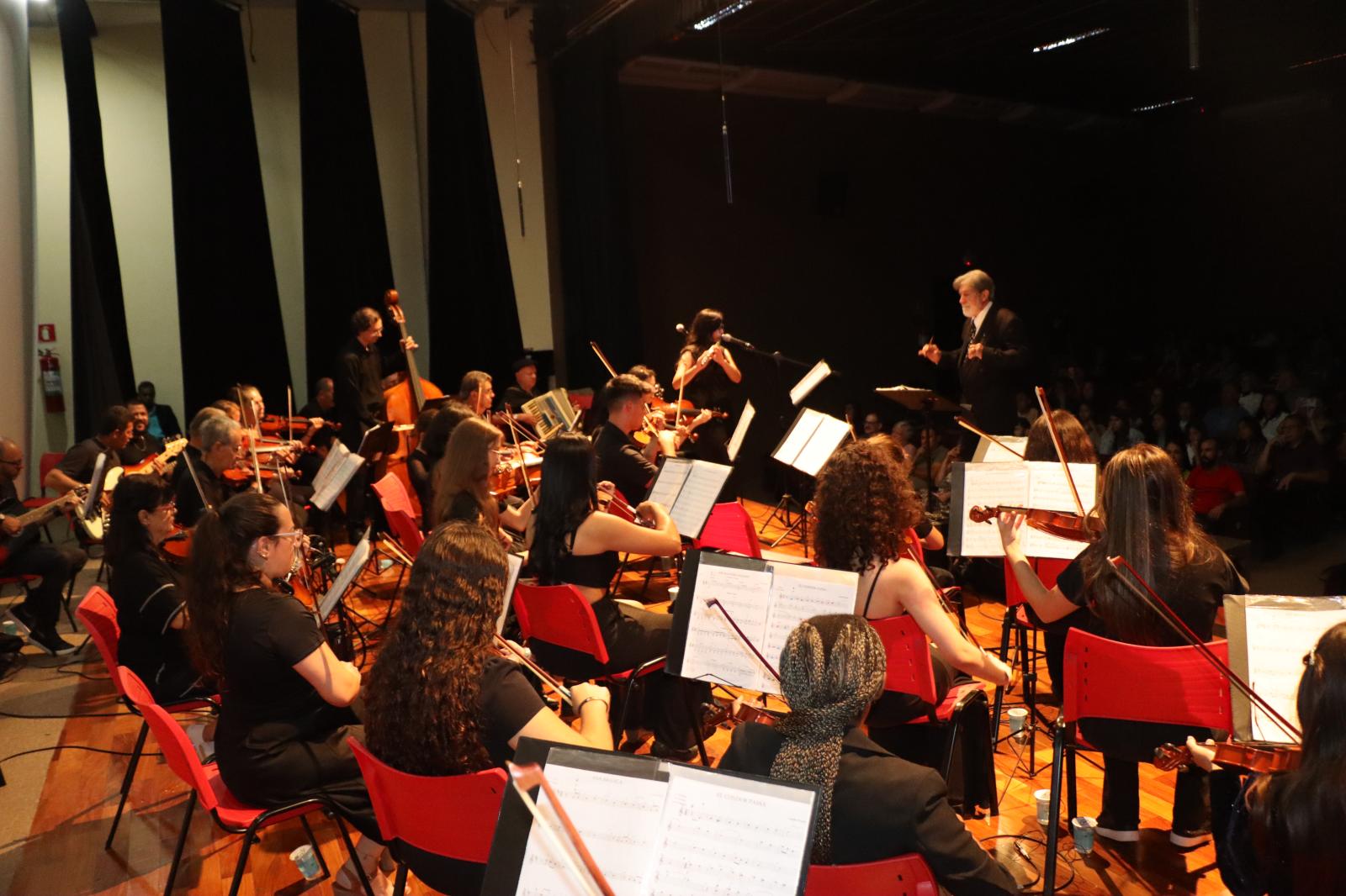 Morungaba 136 anos: Teatro Municipal recebe apresentação especial do Projeto “Música e Lutheria”  