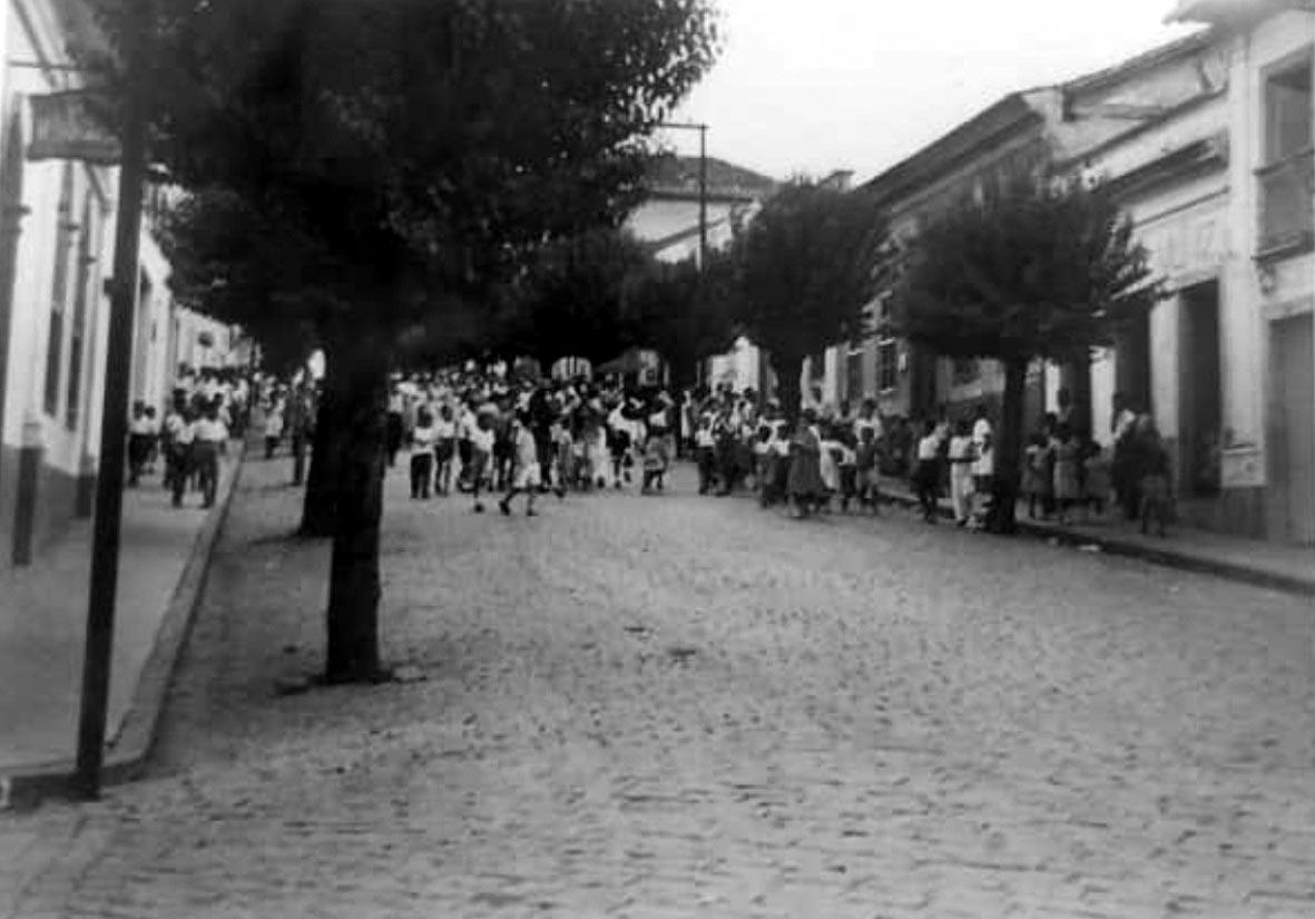 Um pouco da história de Itatiba  e itatibenses contada em fotos