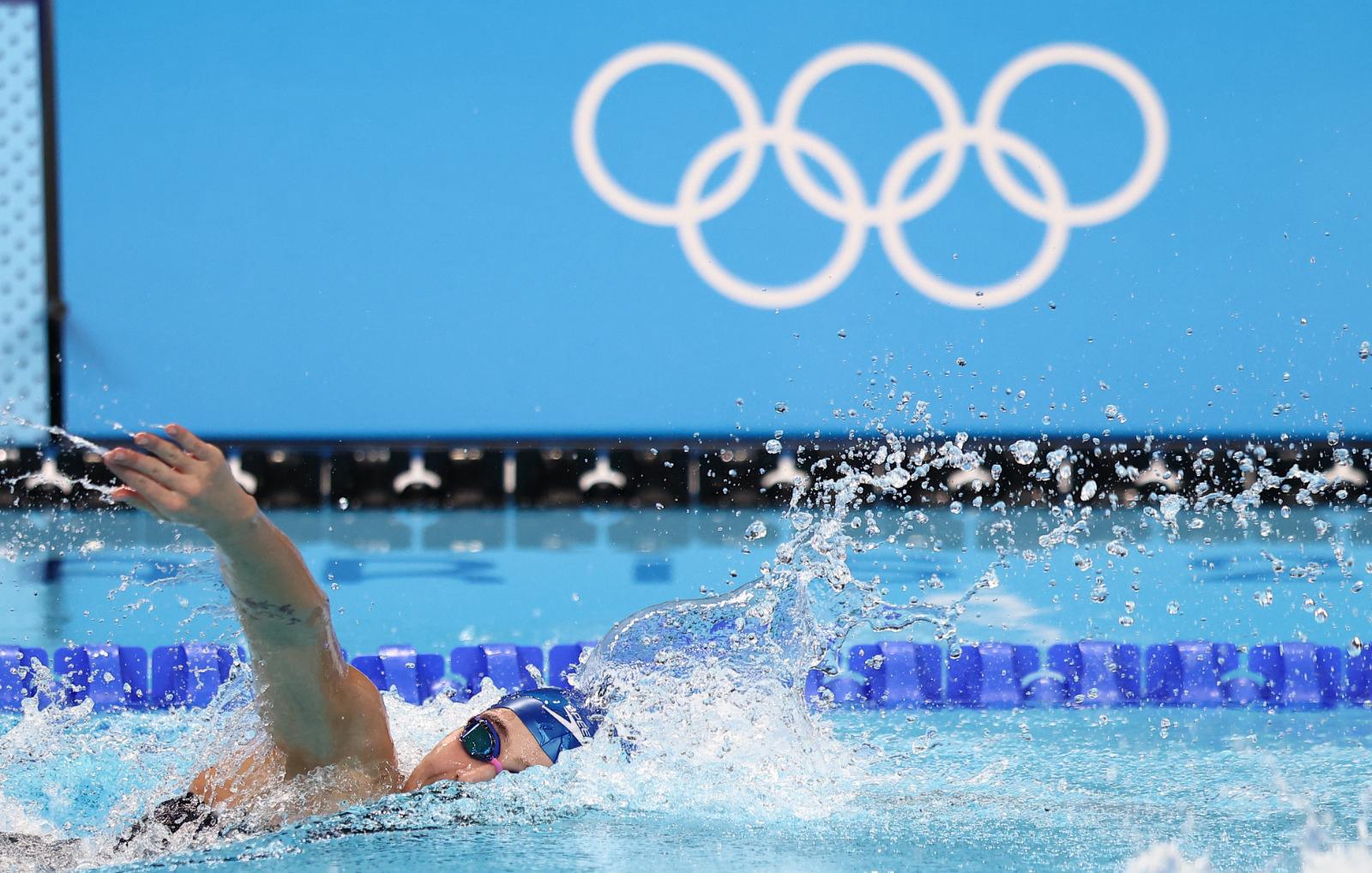 Bia Dizotti fica em sétimo lugar na final dos 1.500m livre e confirma superação