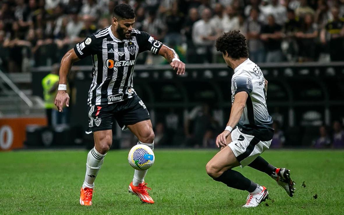  Corinthians e Red Bull Bragantino são superados por Atlético-MG e Fluminense