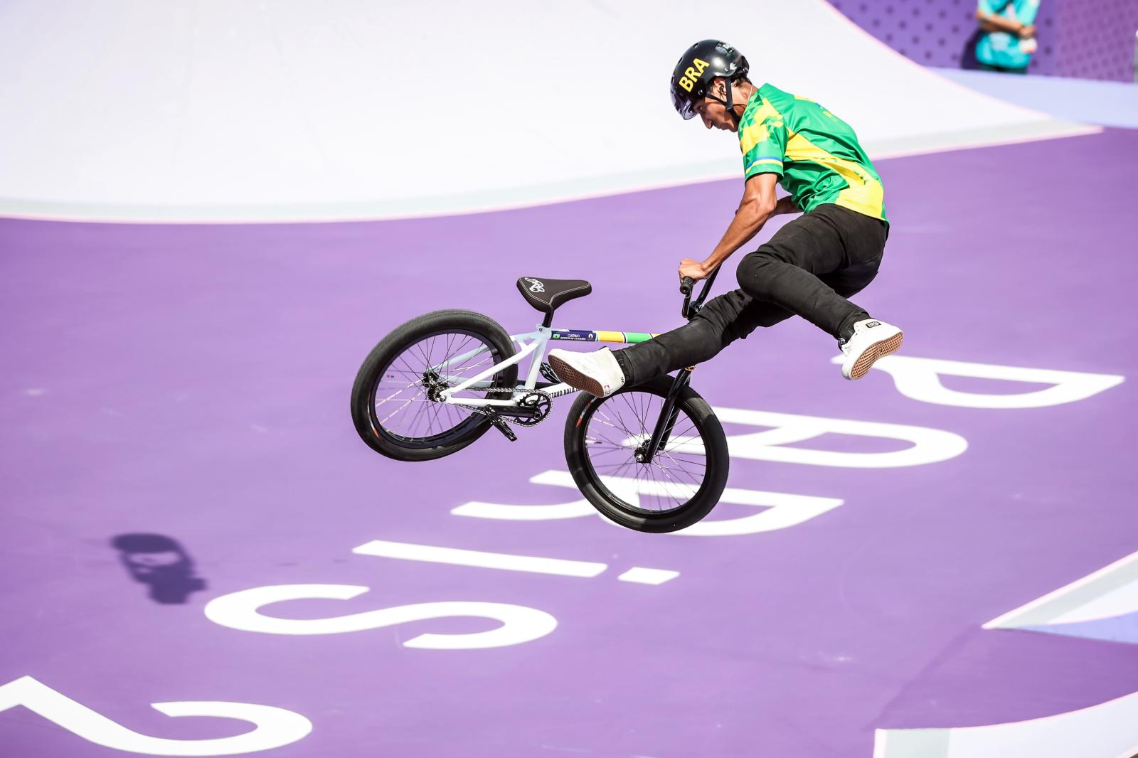 Gustavo Bala Loka avança para final do BMX Freestyle e promete: “Tenho umas três ou quatro manobras que estão guardadas”