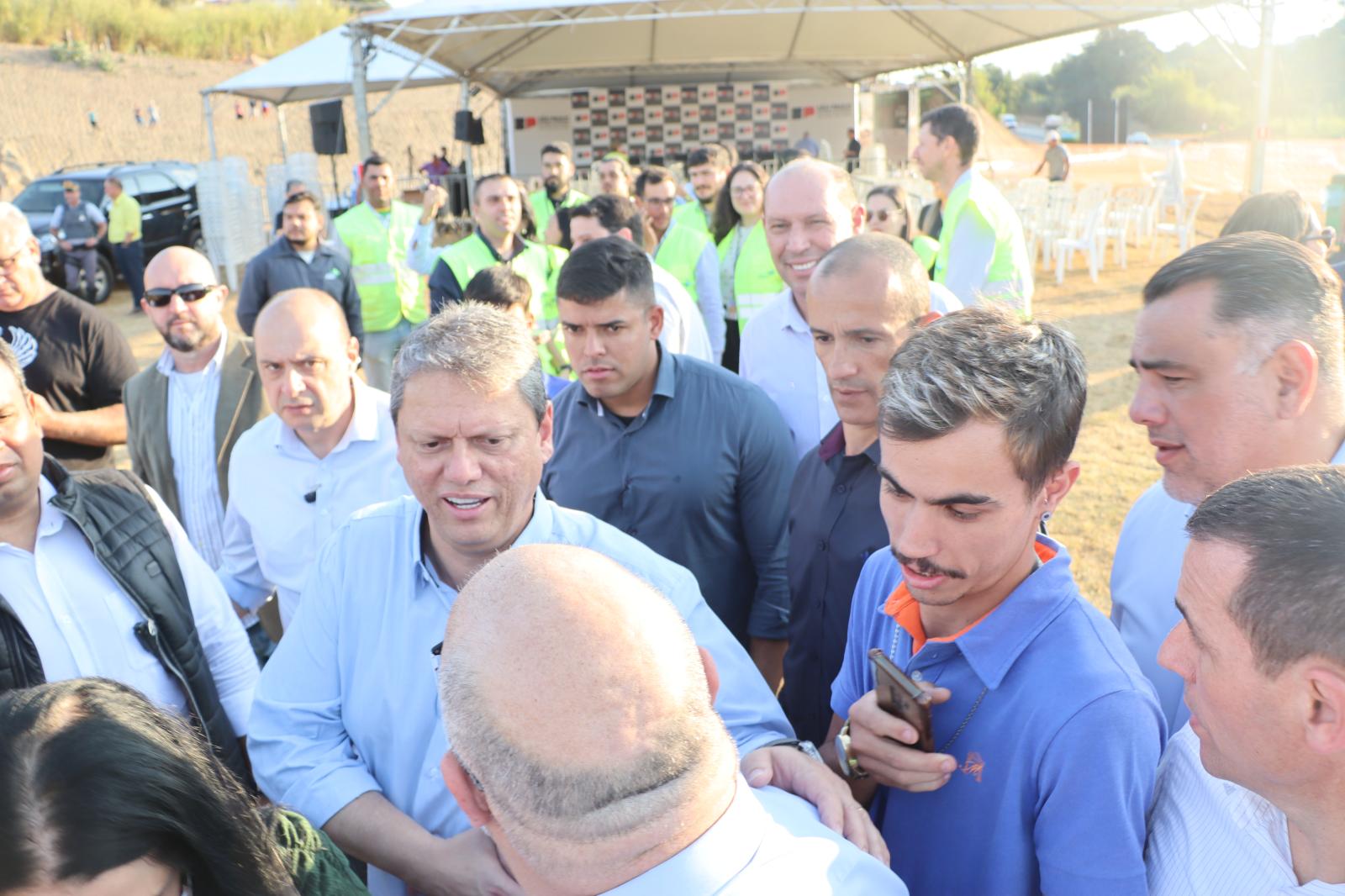 Morungaba presente em solenidade de entrega da Via Perimetral em Itatiba